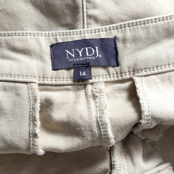 NYDJ Women’s Pants Elevated Basics Capsule Wardrobe Beige Stretch Trousers Sz 14 - Picture 9 of 9